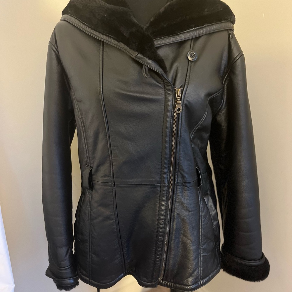 Wilsons Leather Black Hooded Jacket size large